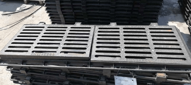 三山球墨铸铁连体双篦展示